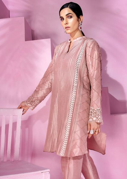 Picture of Dusky Stardust